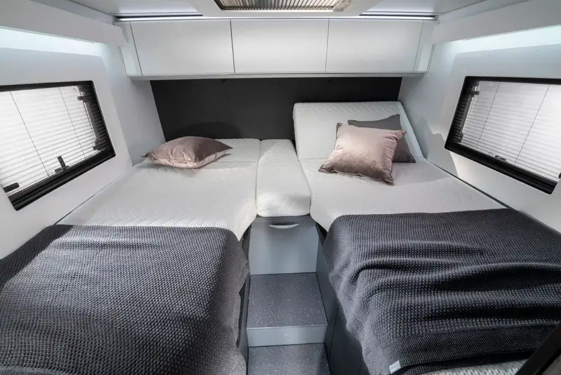 Compact Max – hlavní ložnice