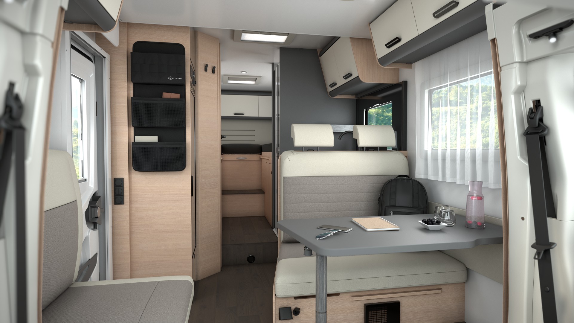 Světlý interiér výročního Sun Living S 75 SL