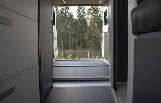 Twin 2025 - schůdek