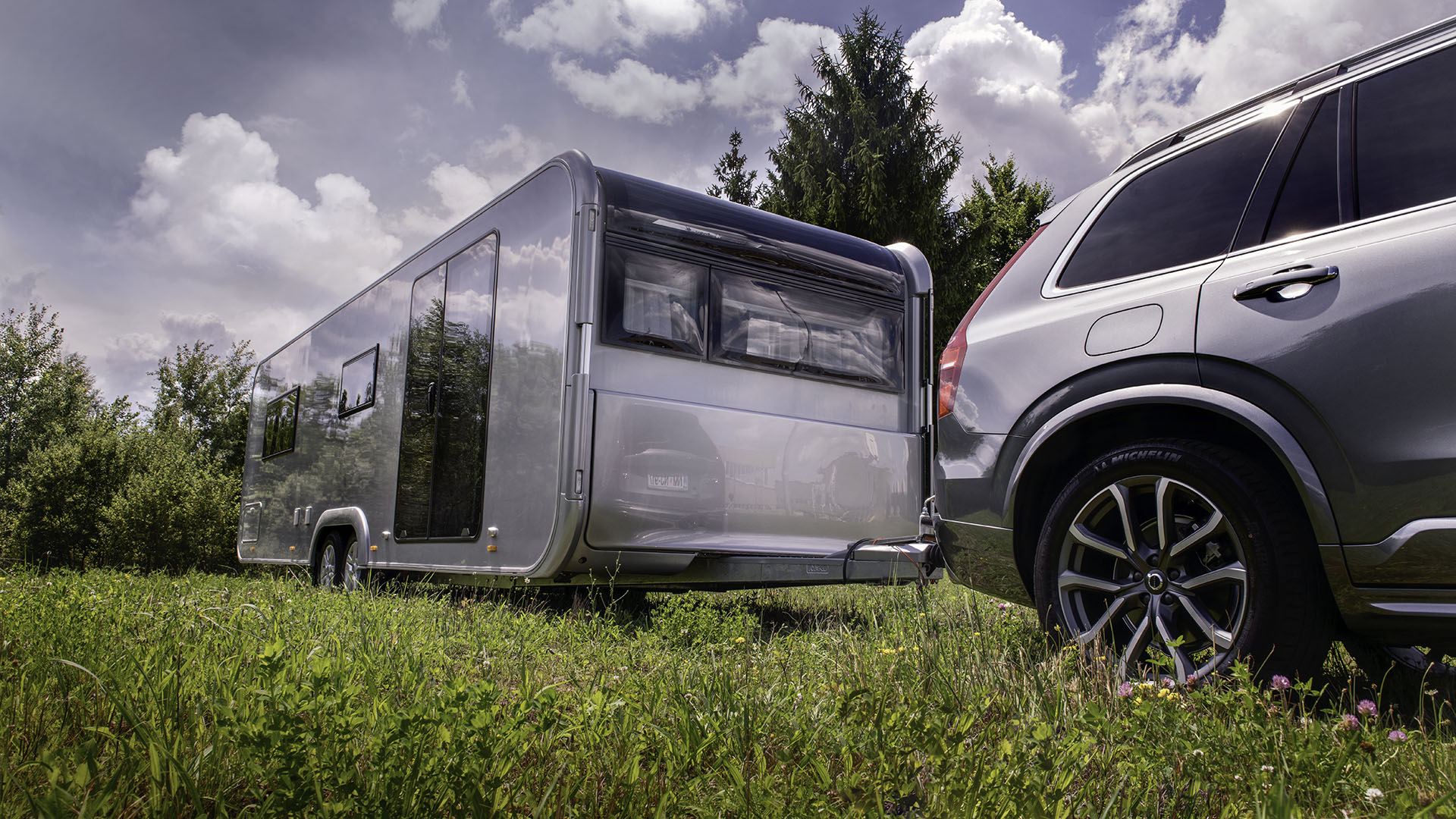 Astella - karavany - Adria - Campers4U