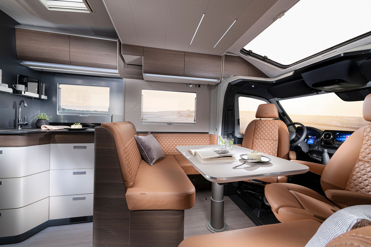 Matrix - motorhome - Adria - Campers4U