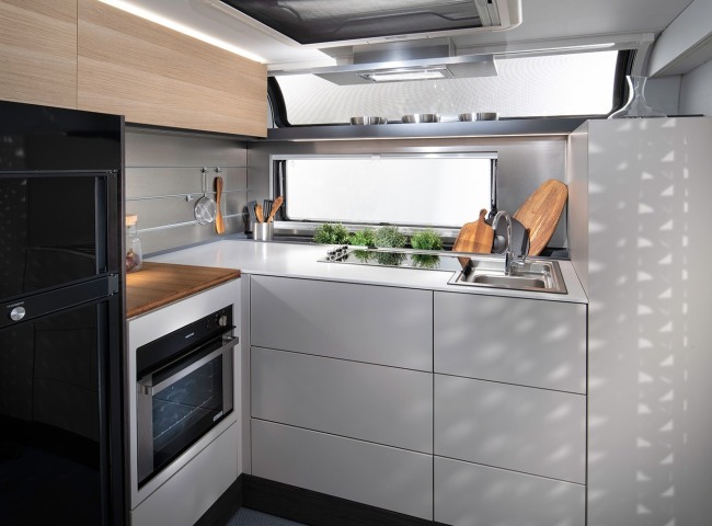 Astella - karavany - Adria - Campers4U
