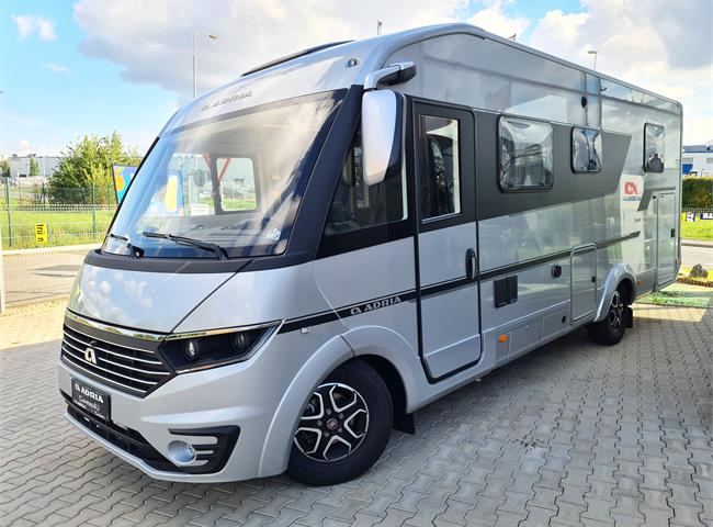 SONIC SUPREME 710 SL - VÝBAVA