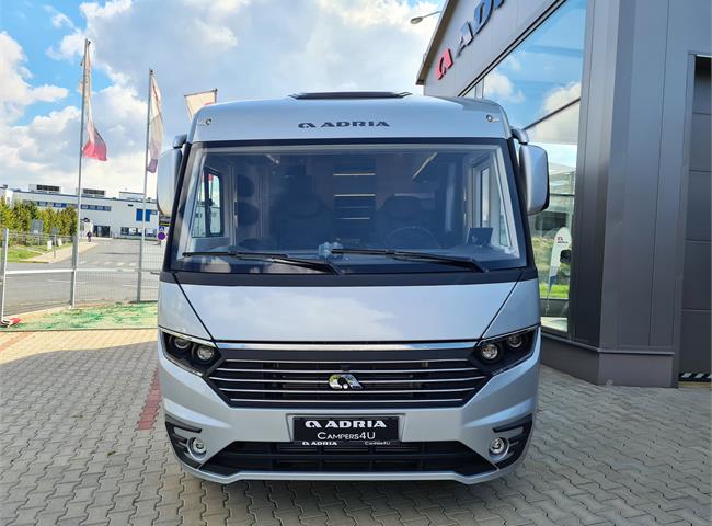 SONIC SUPREME 710 SL - VÝBAVA