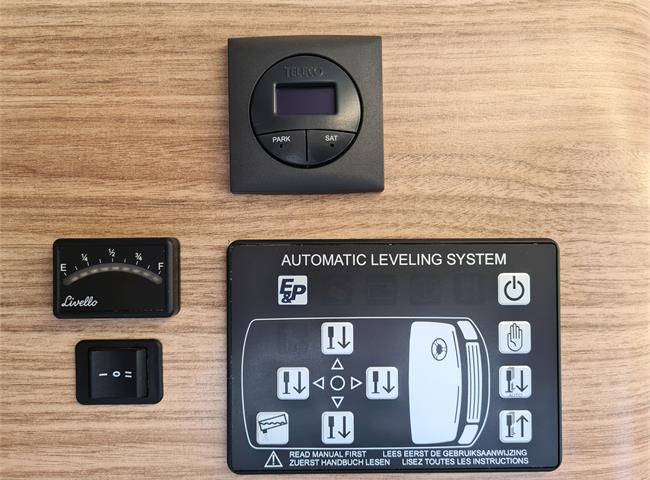 SONIC SUPREME 710 SL - VÝBAVA