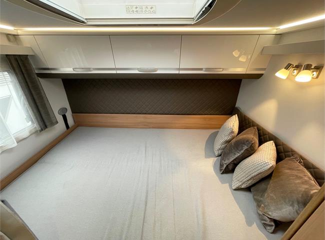CORAL XL PLUS 670 SP - VÝBAVA