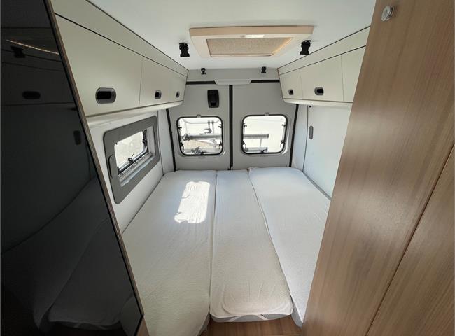 SUN LIVING V65 SL - VÝBAVA