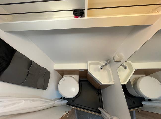 SUN LIVING V65 SL - VÝBAVA