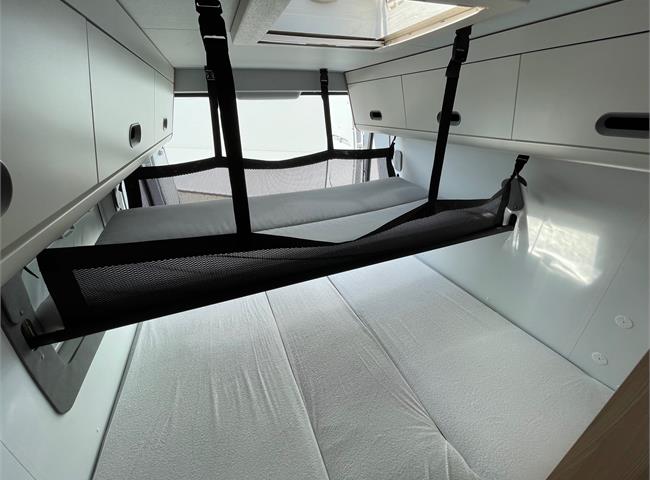 SUN LIVING V65 SL - VÝBAVA