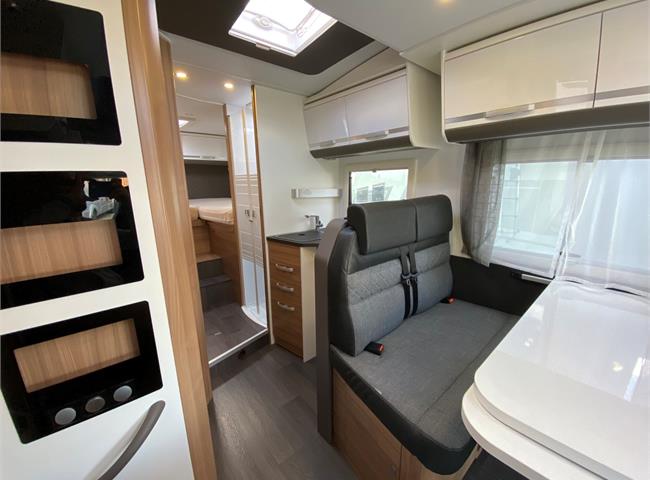 MATRIX AXESS 670 SL - VÝBAVA