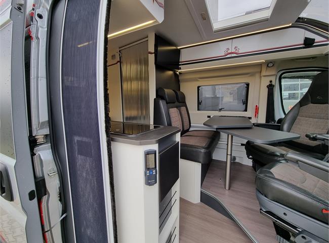 TWIN SUPREME 640 SGX - VÝBAVA