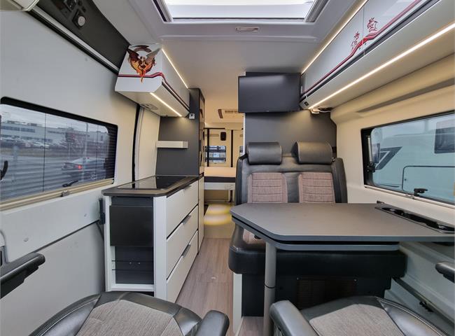 TWIN SUPREME 640 SGX - VÝBAVA
