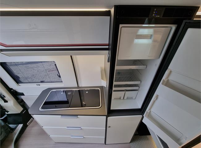 TWIN SUPREME 640 SGX - VÝBAVA