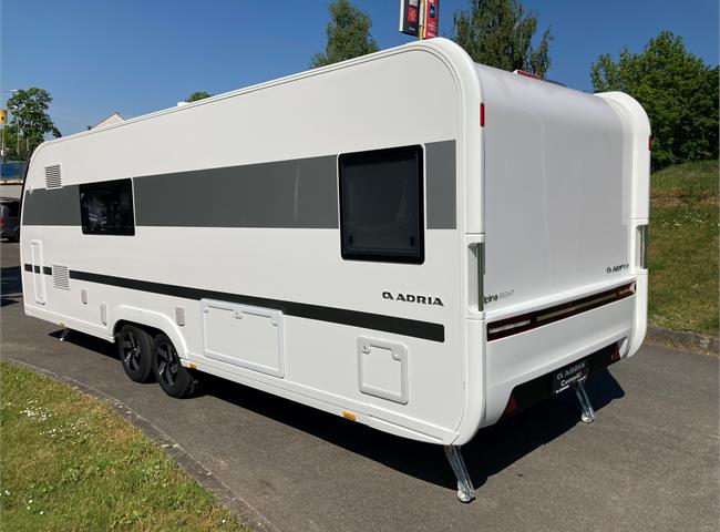 ALPINA 663 HT - VÝBAVA