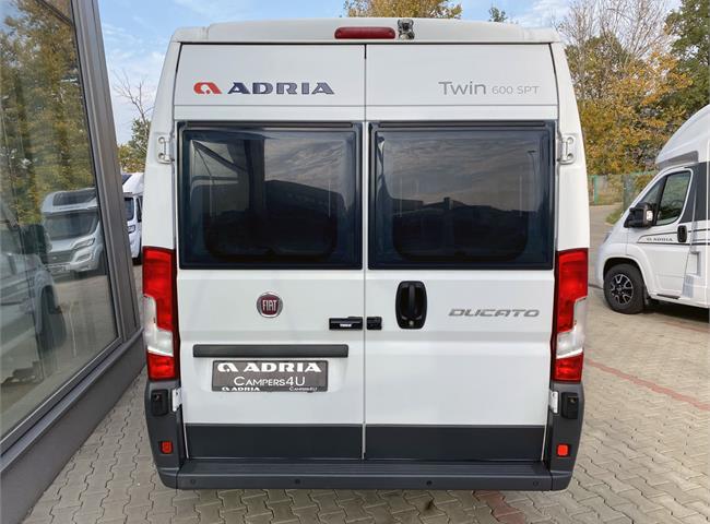 TWIN PLUS 600 SPT TITAN - VÝBAVA