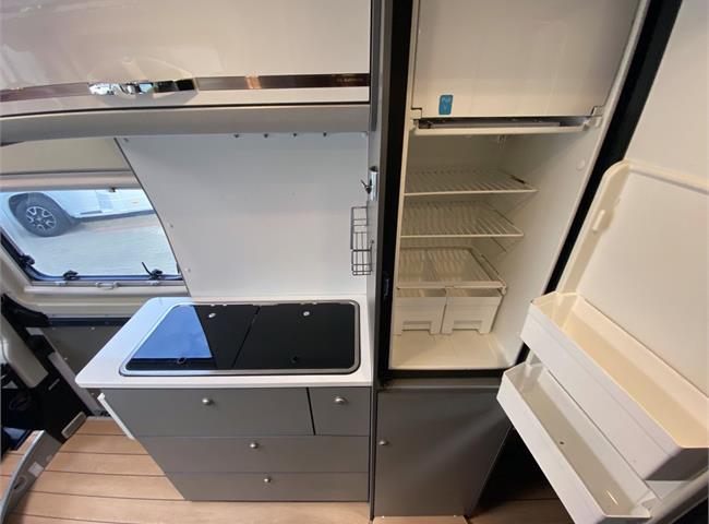 TWIN PLUS 600 SPT TITAN - VÝBAVA