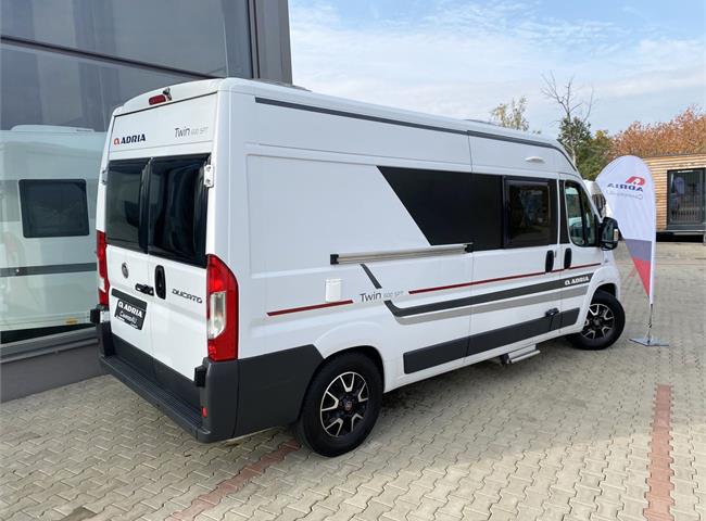 TWIN PLUS 600 SPT TITAN - VÝBAVA