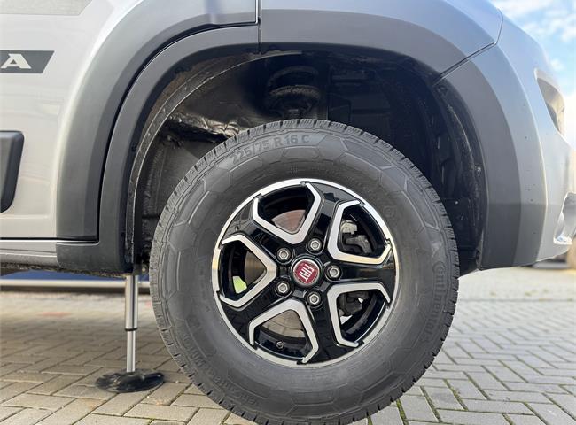 TWIN SPORTS 640 SG