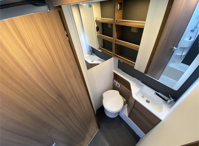 MATRIX AXESS 670 SL EXECUTIVE