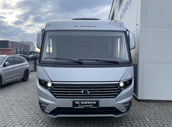 SONIC SUPREME 710 SL - VÝBAVA