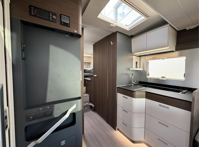 MATRIX SUPREME 670 DL