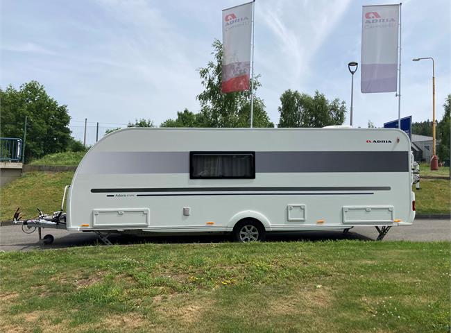 ADORA 673 PK - VÝBAVA