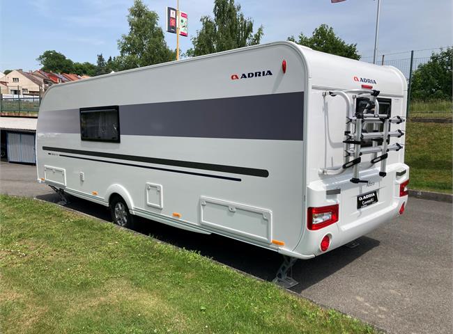 ADORA 673 PK - VÝBAVA