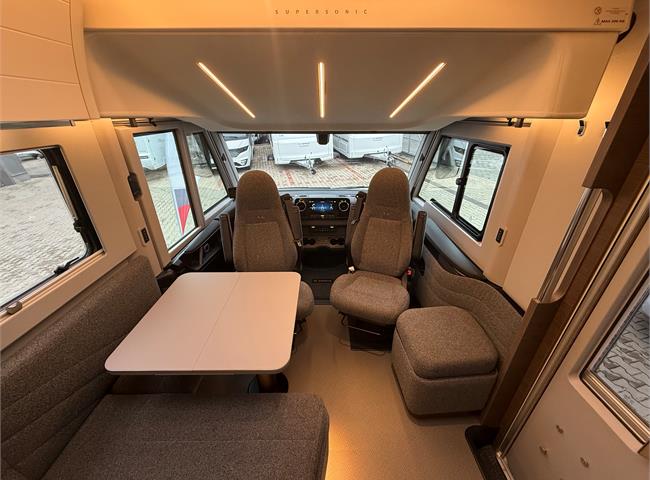 SUPERSONIC 780 SL - VÝBAVA
