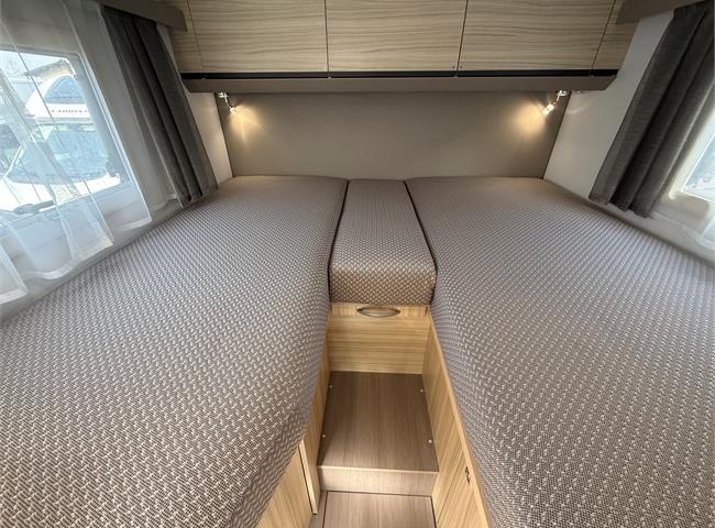 COMPACT AXESS SL