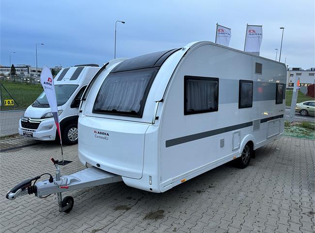 ADORA 502 UL - VÝBAVA