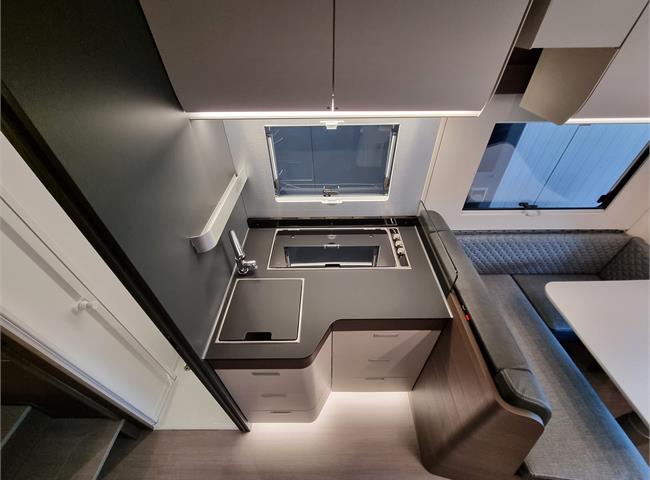 MATRIX SUPREME MB 670 SL