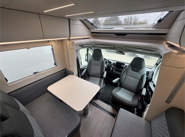 MATRIX SUPREME 670 SL - 3500kg