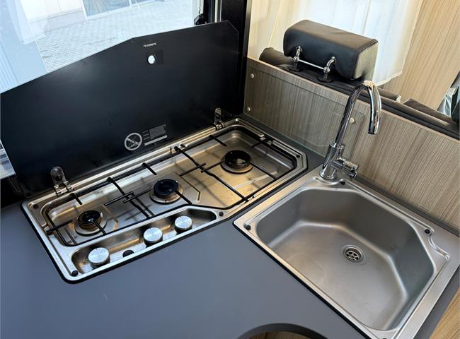 SUN LIVING A75 SL - VÝBAVA