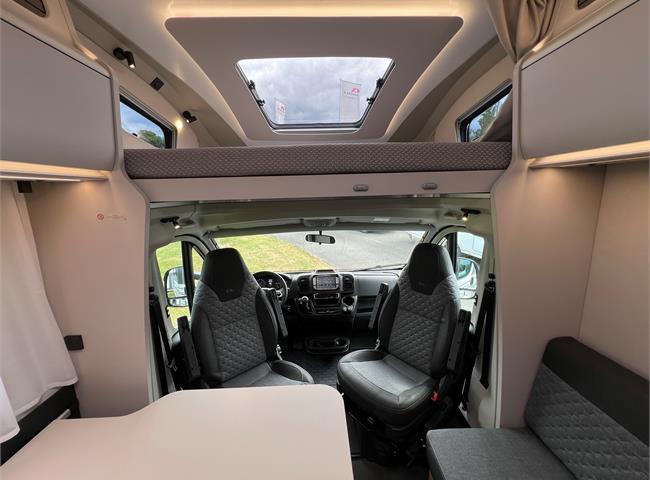 CORAL XL AXESS 660 SL