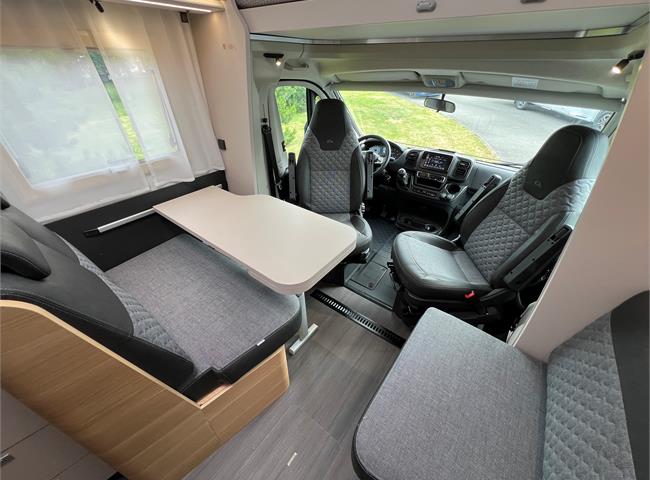 CORAL XL AXESS 660 SL