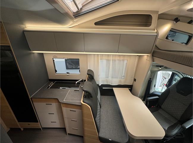 CORAL XL AXESS 660 SL