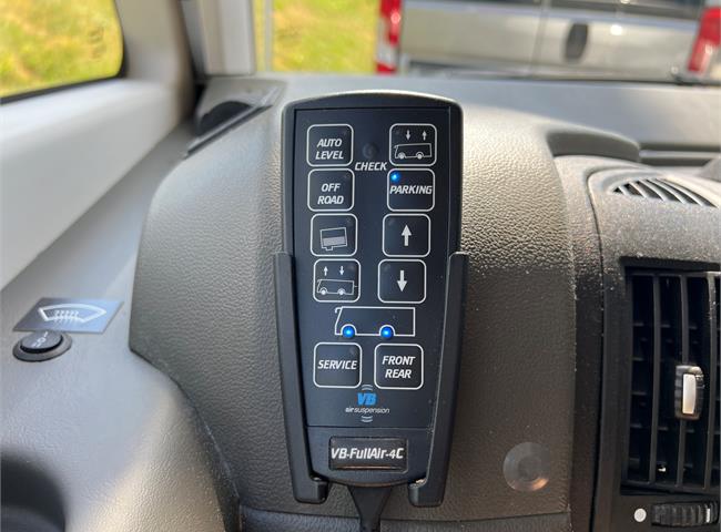 SONIC SUPREME 710 SL - Bohatá výbava ( vzduch )
