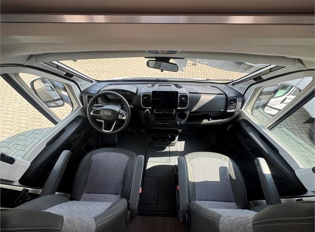 CORAL XL 660 SL - 5 míst