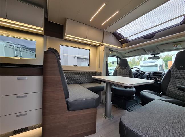 MATRIX SUPREME 670 SL