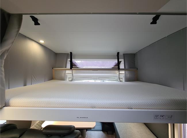 MATRIX SUPREME 670 SL