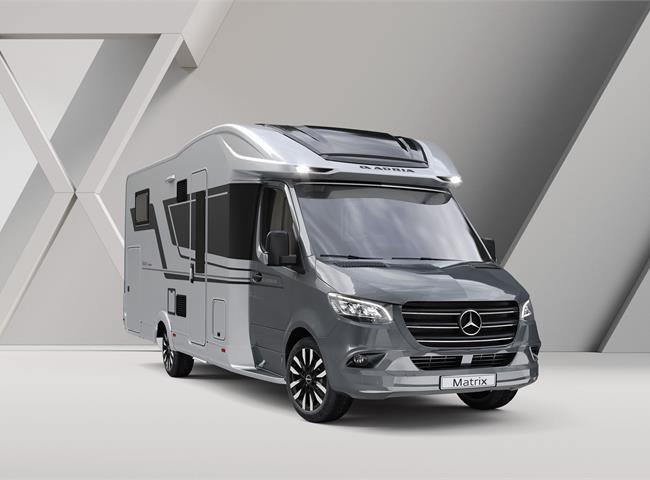 CORAL SUPREME MB 670 SL
