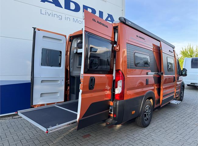TWIN SPORTS 640 SGX