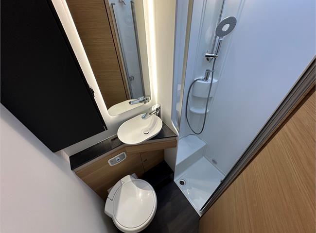 CORAL XL AXESS 660 SL - VÝBAVA