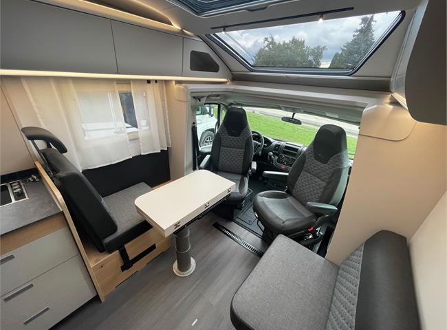 CORAL AXESS 650 DL