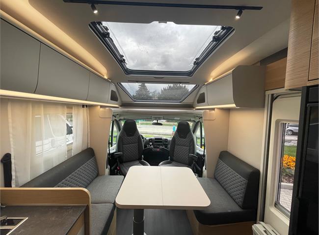CORAL AXESS 650 DL