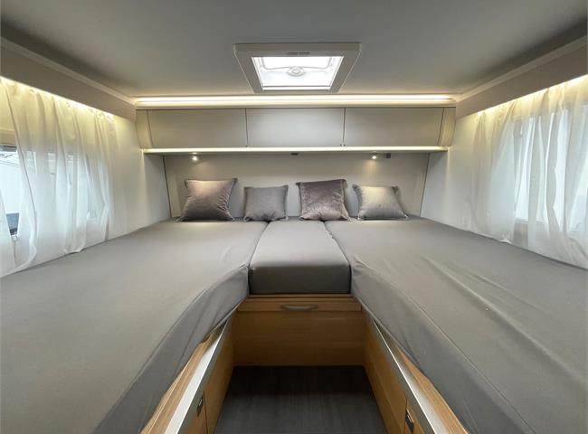 CORAL AXESS 650 DL