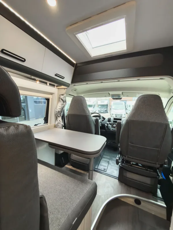ADRIA SUN LIVING V65 SL – photo 6/15