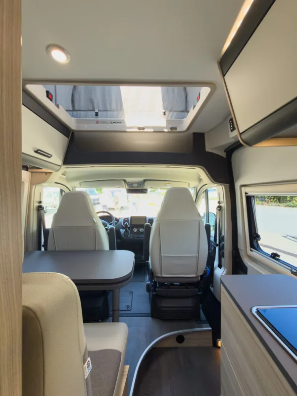 ADRIA SUN LIVING V 65 GX TentTop 20ED – foto 2/18