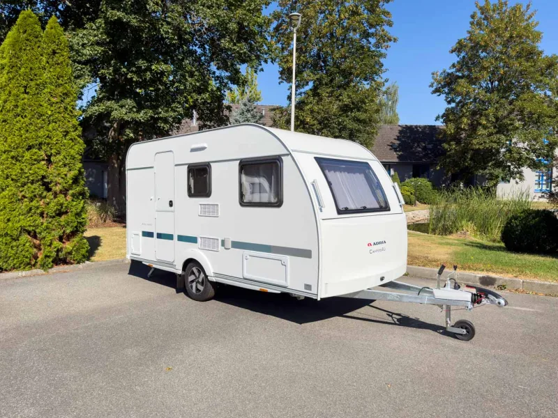 AVIVA 400 PS 2026 – Karavan, pobočka Příbram
