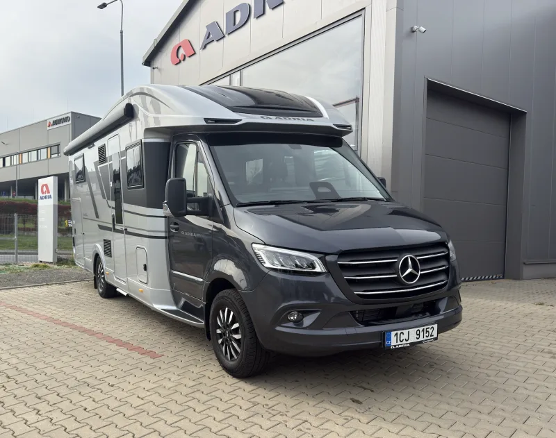 CORAL SUPREME MB 670 DL 2026 – Motorhome, Praha - Brandýs n/Labem branch